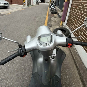 125cc 스쿠터 이미지
