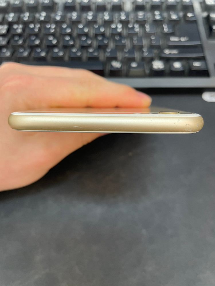 아이폰6S플러스 골드 64GB 상태좋은 중고15만1000원팝니다. 이미지