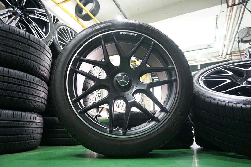 벤츠 지바겐 G63 AMG 에디션 22인치 정품 중고 휠 타이어 세트. 이미지