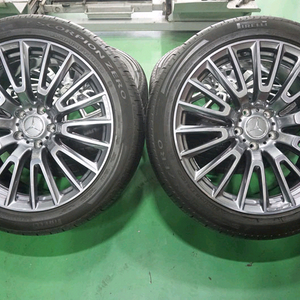 벤츠 W465 G63 AMG 메뉴팩쳐 에디션 22인치 정품 휠 타이어 이미지