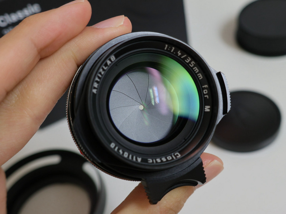 아티즈랩 클래식 35mm f1.4 라이카 렌즈 이미지