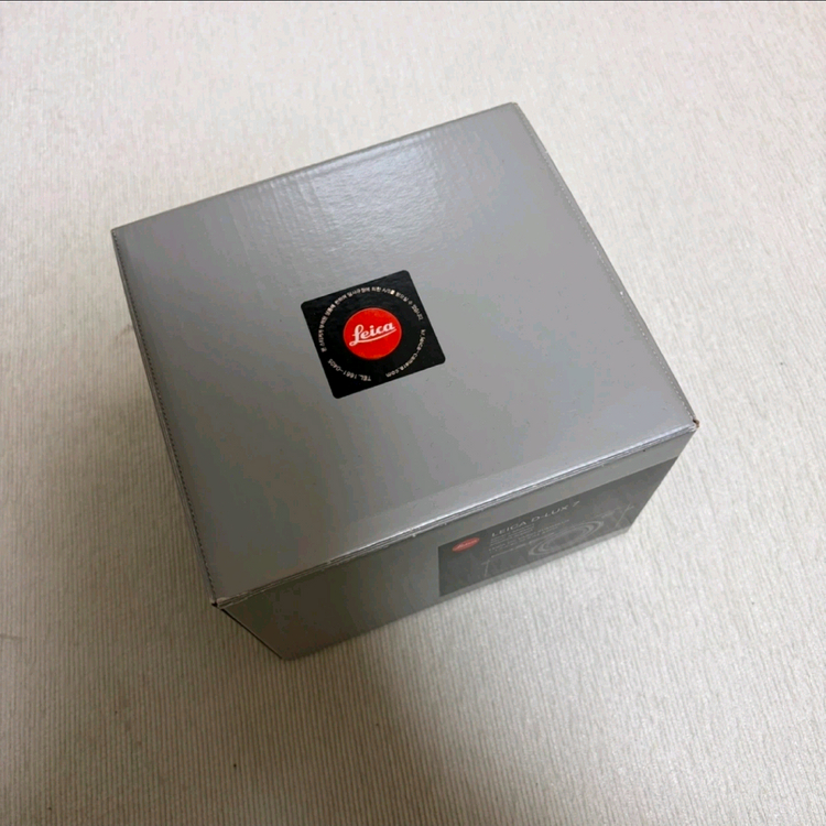 라이카 D-Lux 7 카메라 풀박스 이미지