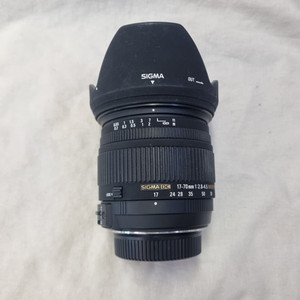 시그마 17-70mm F2.8-4 DC Macro OS HSM 니콘용 이미지