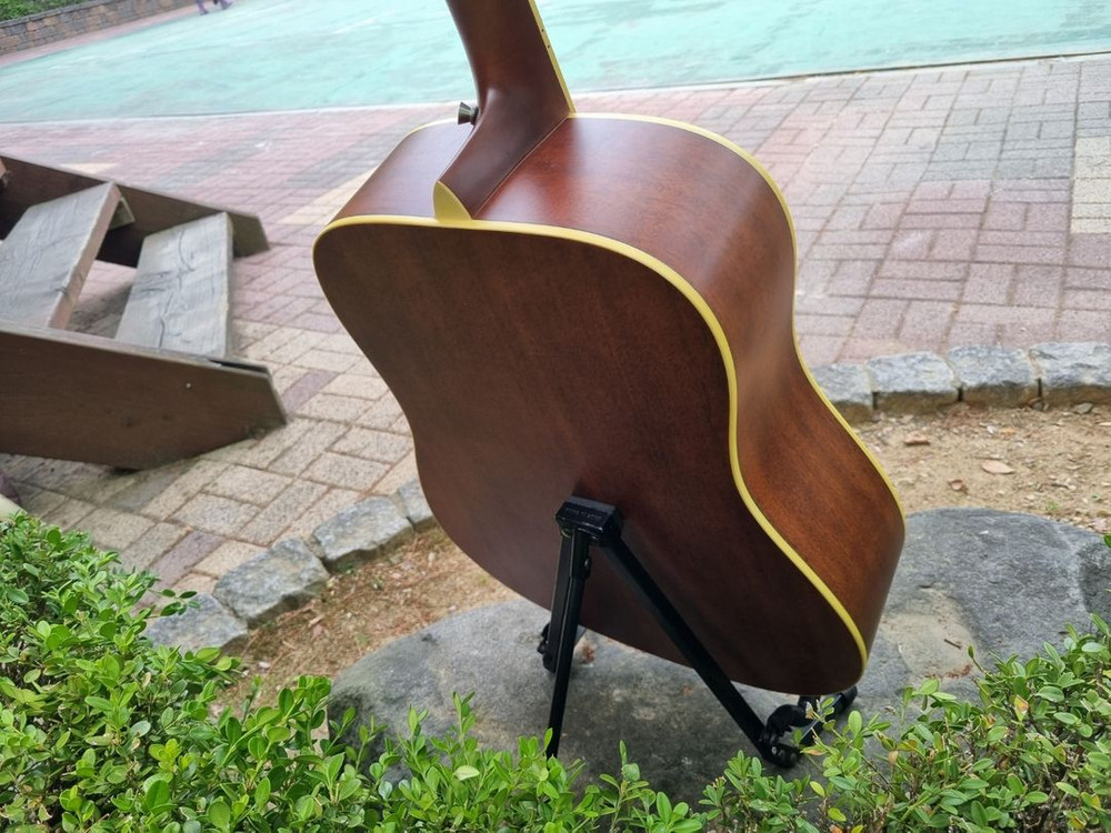 입문용 통기타 인기제품 데임 기타 판매합니다 이미지