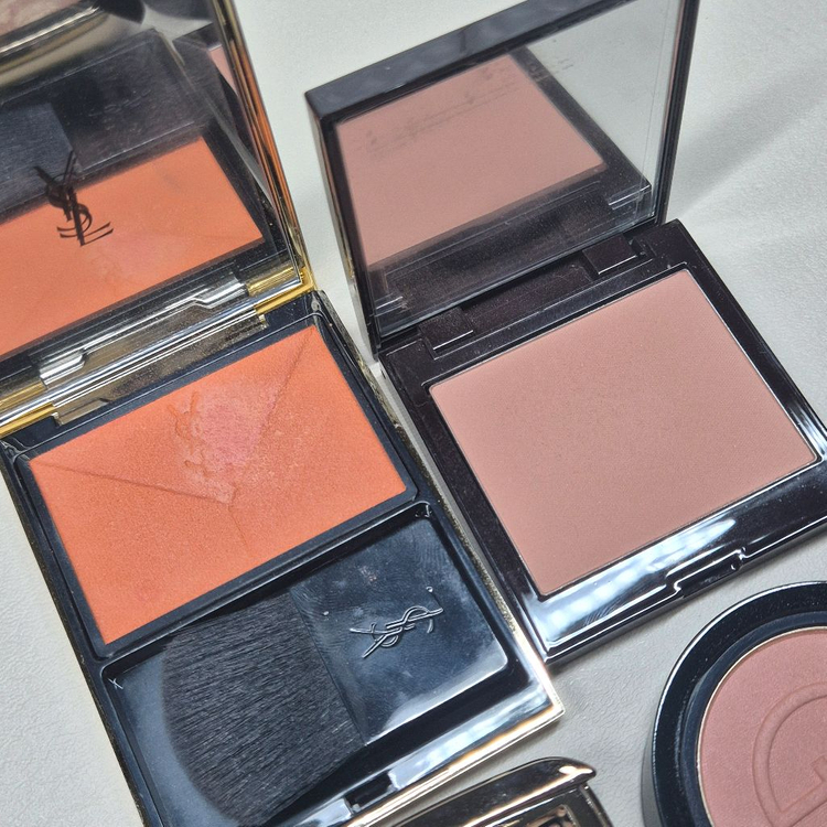 화장품 정리) 블러셔 모음 - 아워글래스 브릴리언트 누드, 로라 메르시에 진저, ysl 이미지