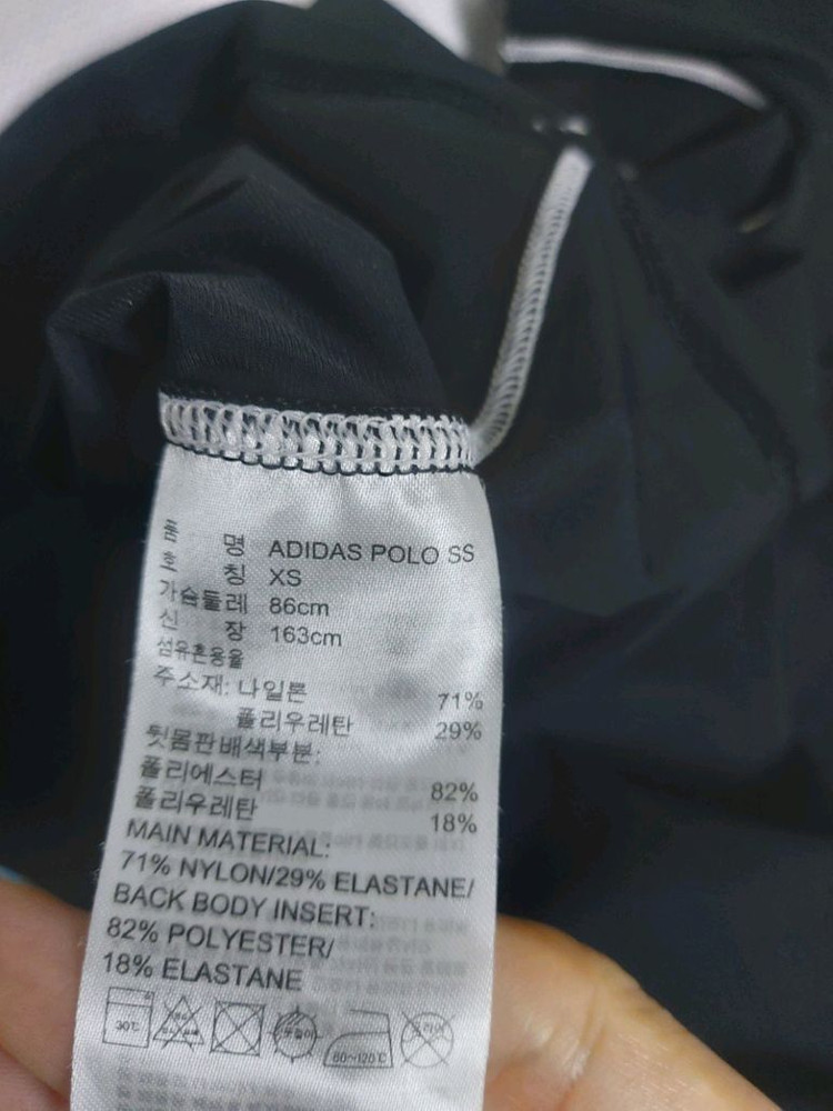 여성 아디다스 블랙카라티셔츠 Xs사이즈 55 이미지