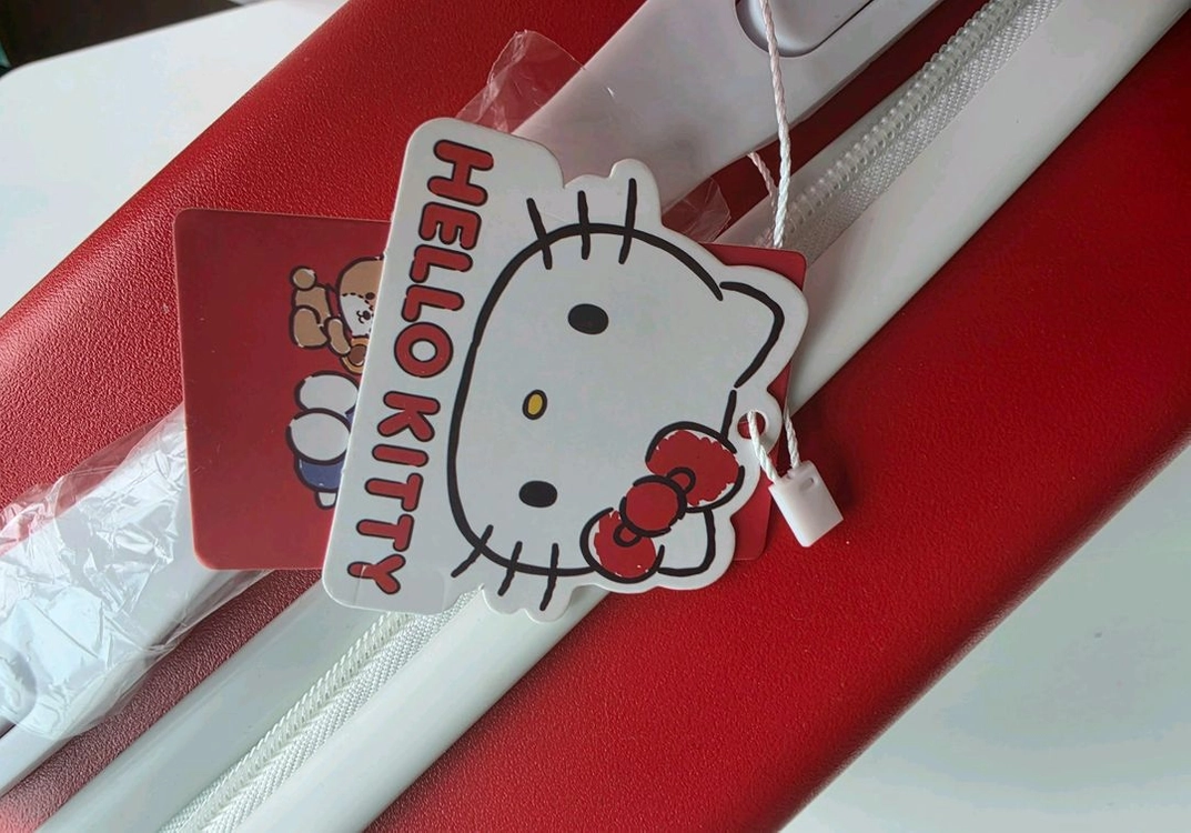 헬로키티 레디백 미사용 새상품 이미지
