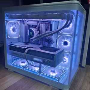 GIGABYTE AORUS 지포스 RTX 5080 MASTER ICE 이미지