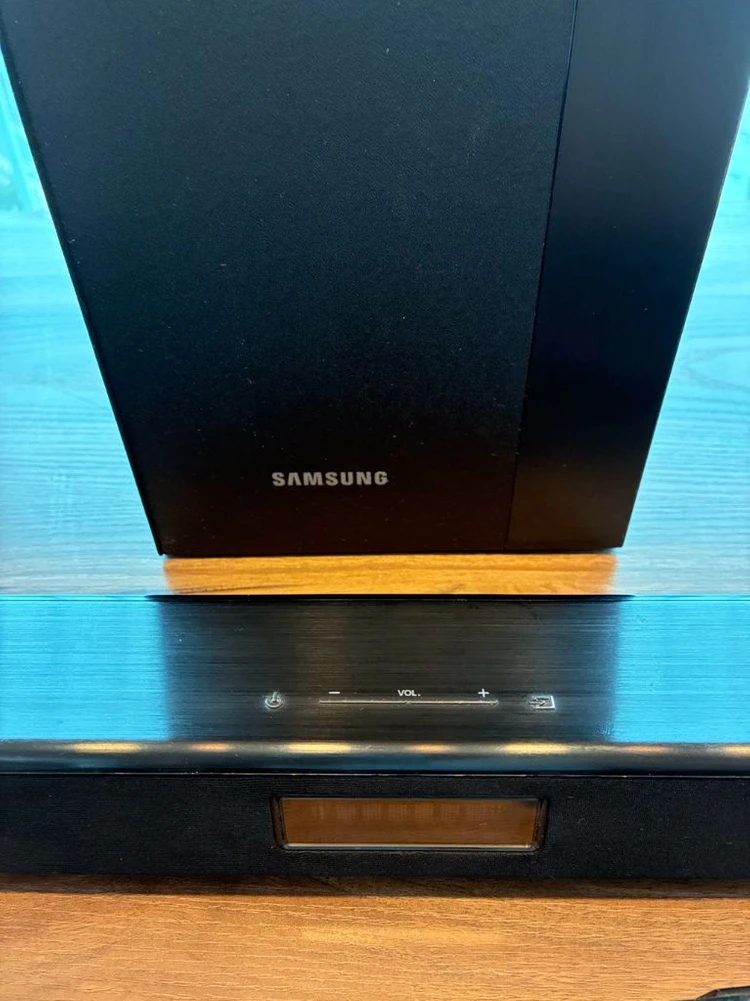 [거의 신품급] 삼성 사운드바 HW-J450/KR + 서브우퍼 세트 (구성품 완비/미사용 보관) 이미지