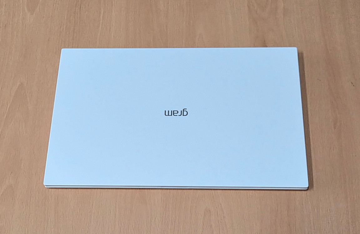 [단순개봉]LG그램15인치 15Z90T 울트라5(S2)16GB/256GB 노트북판매합니다 이미지
