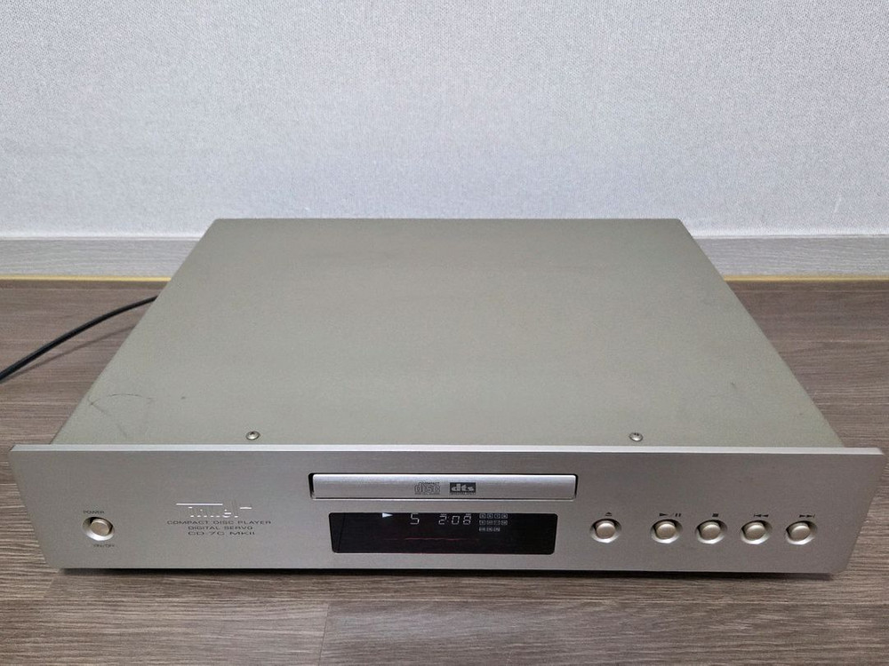 인켈 시디 CD-7C MK2플레이어 이미지