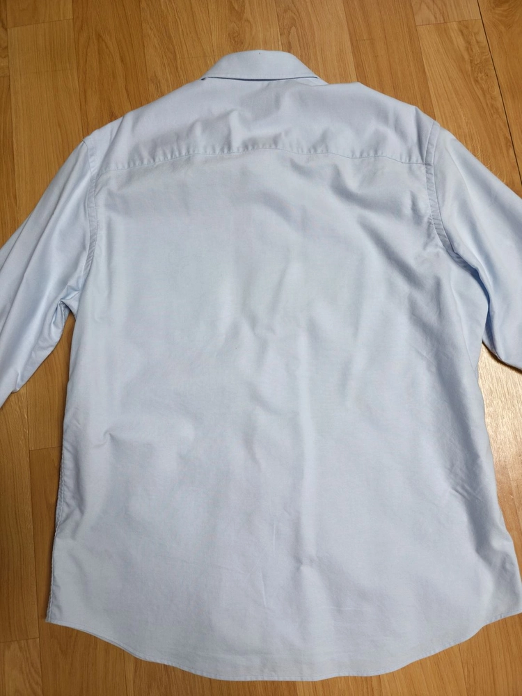 [새상품급] 버버리 CLAVERDON 로고 자수 코튼 셔츠 L (PALE BLUE) 구성품 포함 이미지