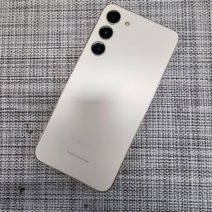 (특SSS급) 갤럭시 S23플러스 512G 크림 23년 2월개통 액정무기스 검수완료공기계 45만팝니다@@ 이미지