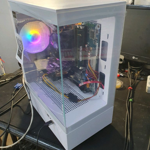 롤 게이밍 PC 본체 데스크탑 게이밍컴퓨터 이미지