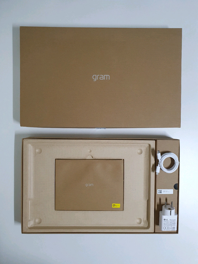 LG 그램 프로 17ZD90SP GX76K (LG 노트북) 이미지