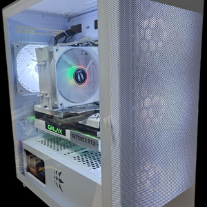 [화이트/정비완료] 라이젠 5600 + RTX 3070 고사양 본체 (X570보드) 이미지