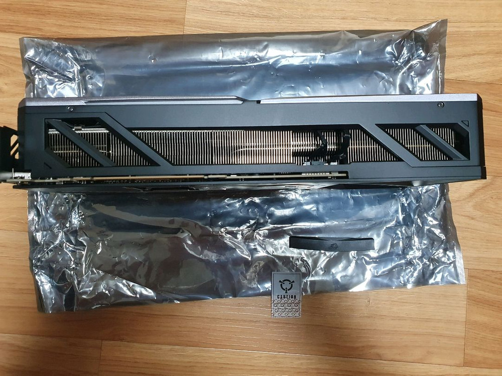 RTX 5070 OC D7 12GB 불칸 피씨디렉트 이미지