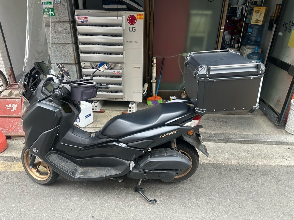 125cc 스쿠터 이미지