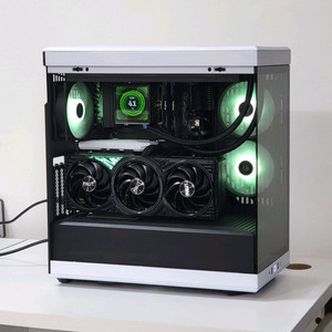 270K 5080 컴퓨터 본체 붉은사막 배그 게이밍 작업용 PC 이미지