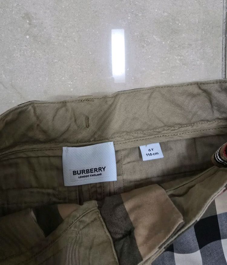 버버리6Y 이미지