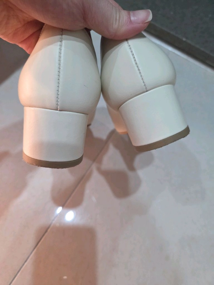 블랑쇼 하프문 아이보리 플레인 220 이미지
