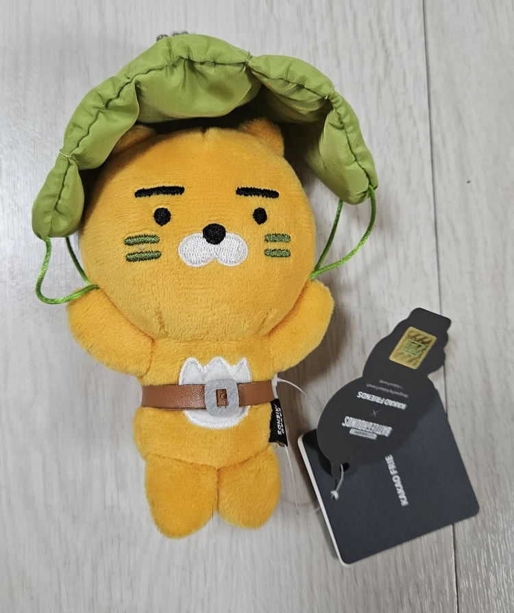 카카오 라이언 인형 (여러 개) 이미지