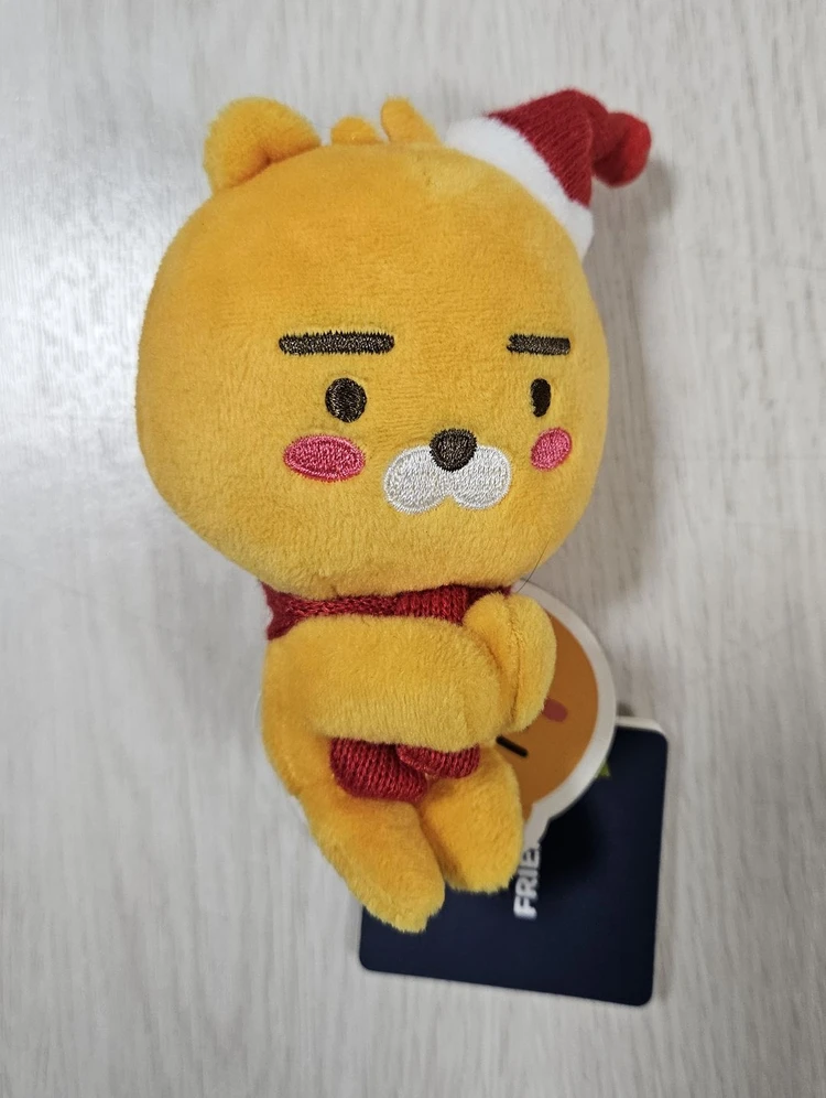 카카오 라이언 인형 (여러 개) 이미지