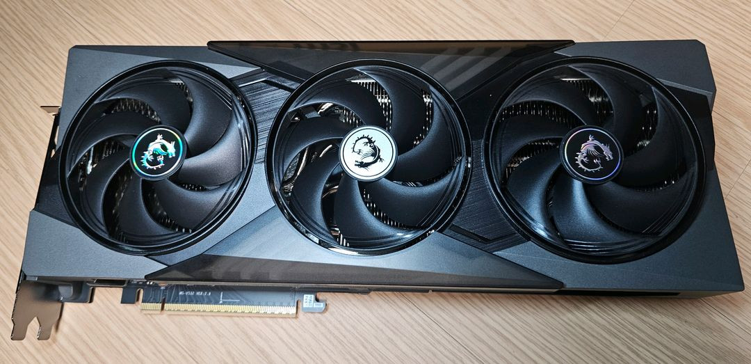 MSI 지포스 RTX 5070 게이밍 트리오 OC D7 12GB 트라이프로져4 이미지