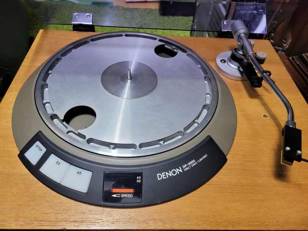 데논 DP - 3700 F 턴테이블 이미지