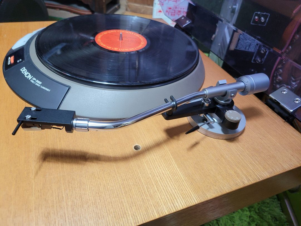 데논 DP - 3700 F 턴테이블 이미지