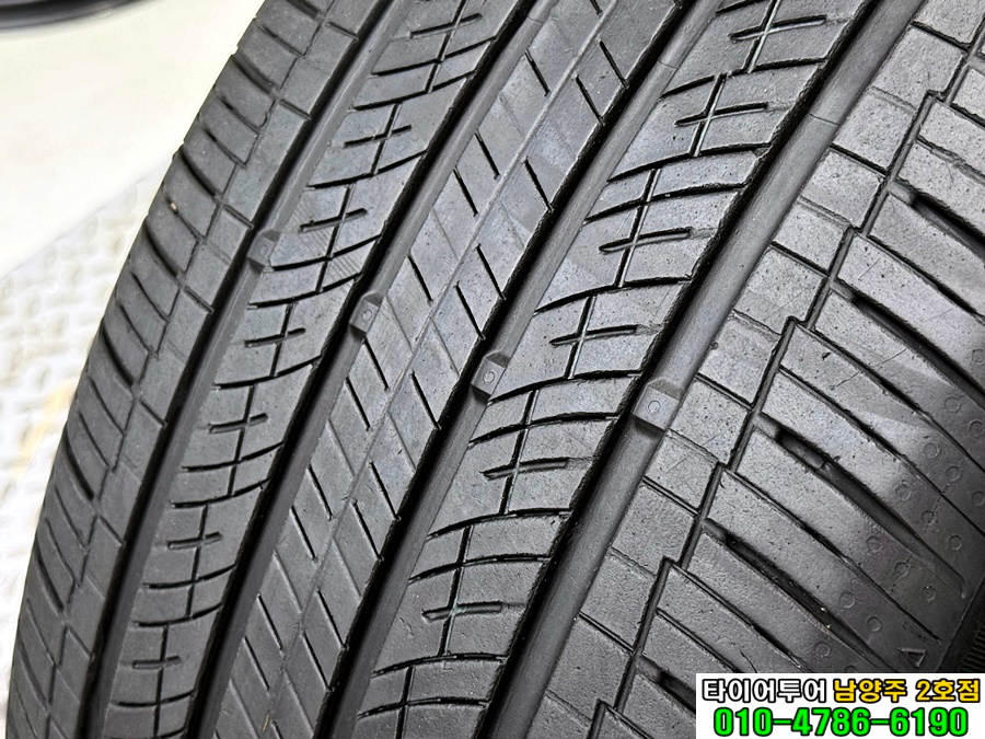 2554520 넥센타이어 로디안 GTX 중고타이어 255 45 20 넥센 ㅡ 쏘렌토 싼타페 이미지