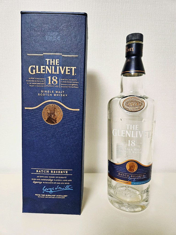 더글렌리벳 18년산 양주 whisky 공병 빈병 술병 이미지