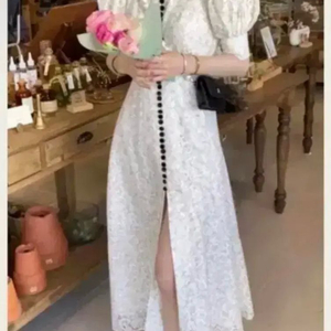 서쿠키 베이지 오스틴 로즈 원피스 이미지