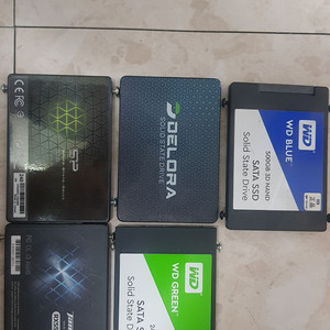 SSD sata 외산 저장장치 WD 외산 팝니다 종류별 용량별 500gb 240gb 500기가 240기가 이미지