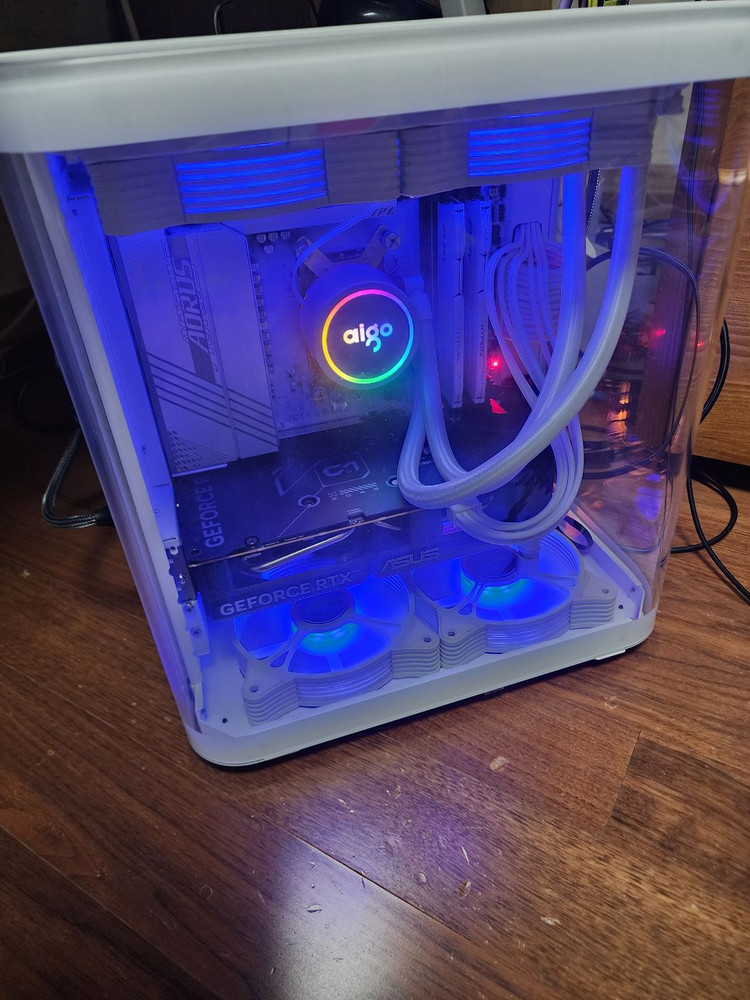게이밍PC 7500F RTX5060 램16GB 500GB ssd 이미지