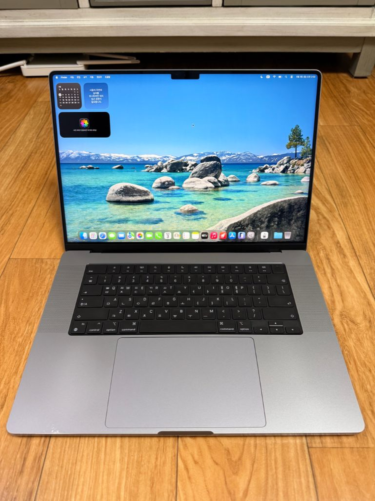 맥북프로 16인치 M1 Max 32GB/1TB/32코어 GPU 이미지