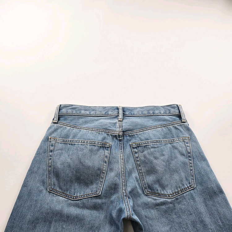 유니클로 청바지 일자 연청 워싱 데님 사이즈33 R5391 이미지