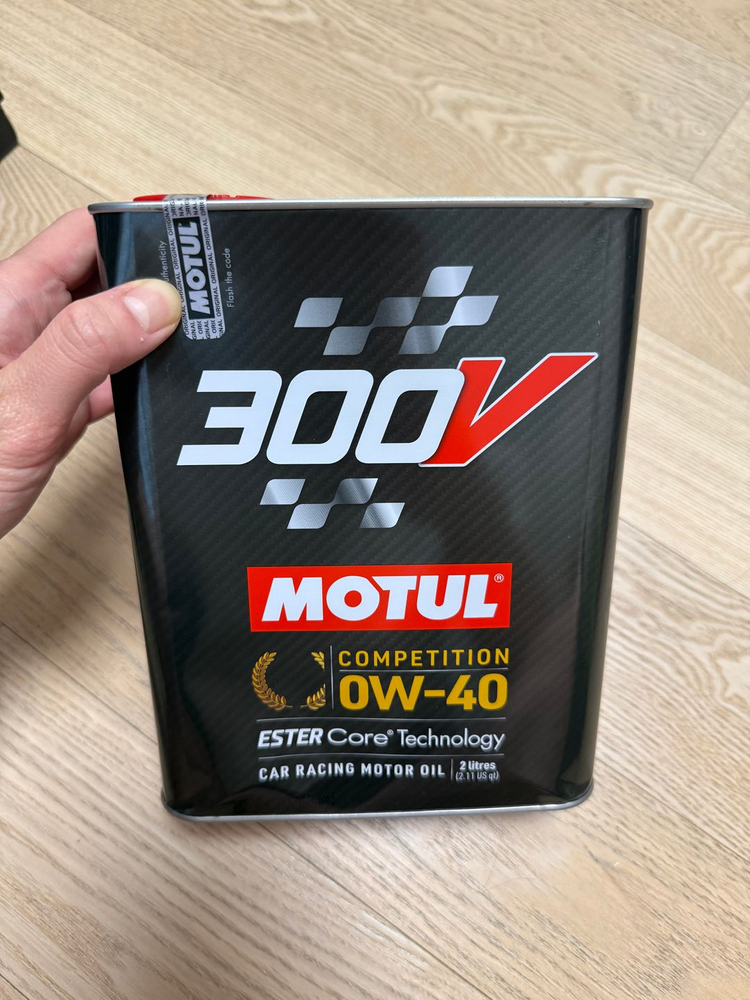 모튤 300V 0W-40 한통 판매합니다. 이미지