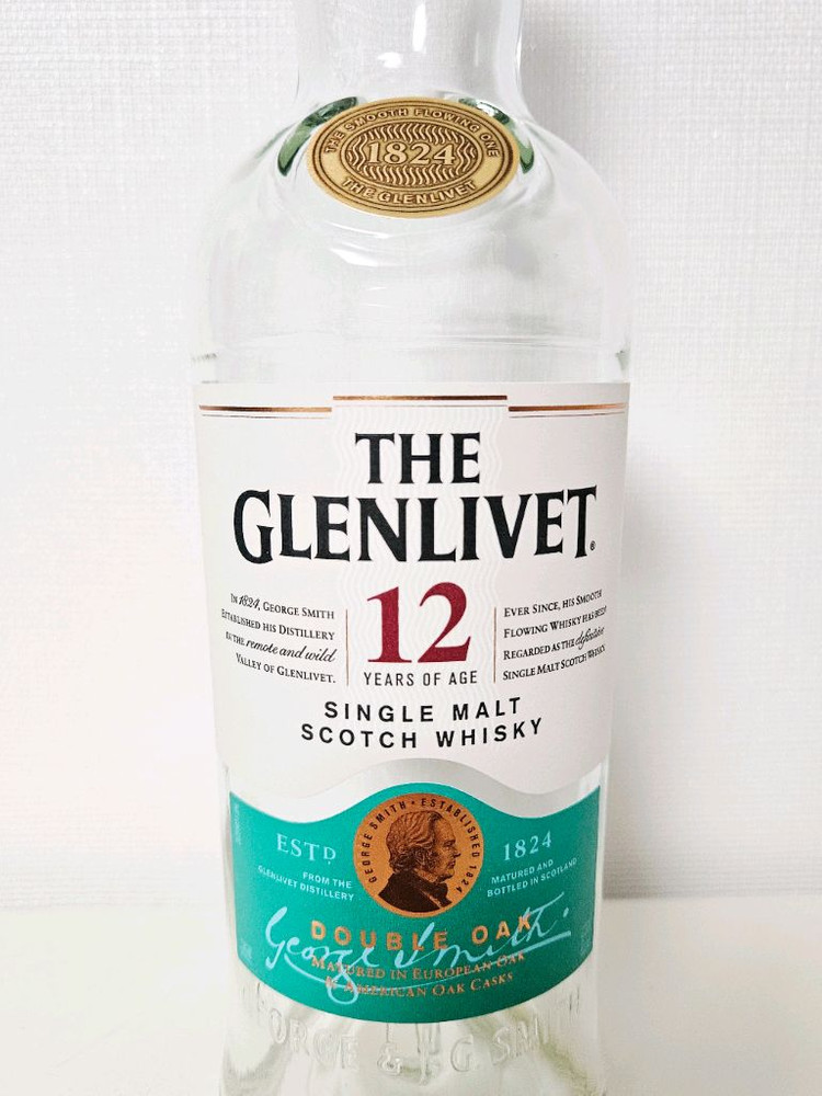 더 글렌리벳 12년산 양주 whisky 공병 빈병 술병 이미지