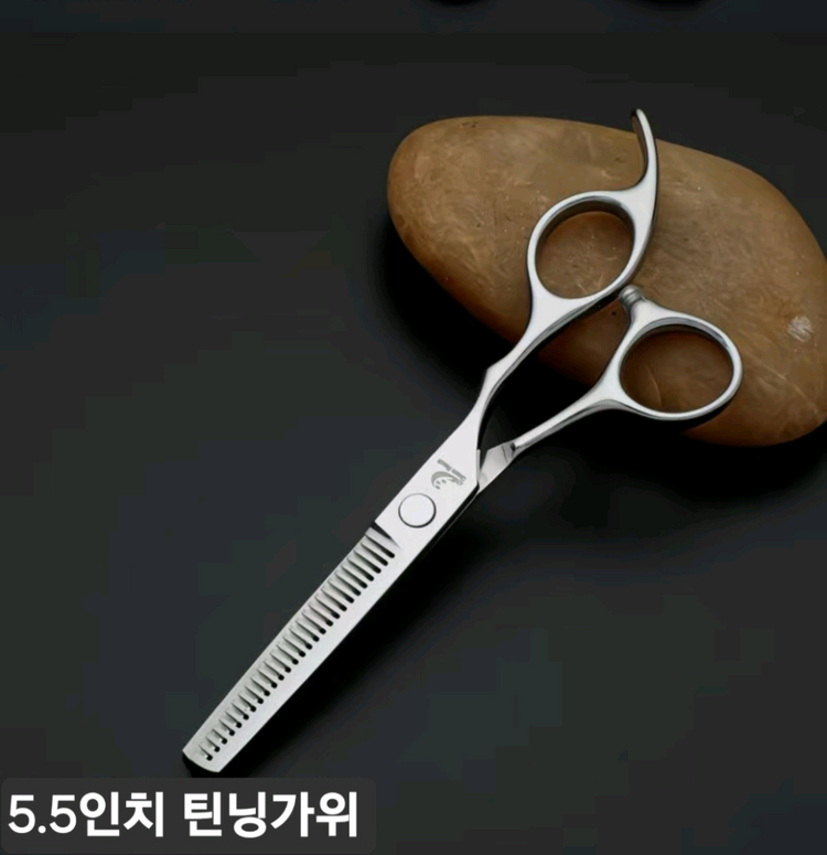 고급 미용전용가위2p+연장3p+보관가방 풀세트(새상품) 이미지