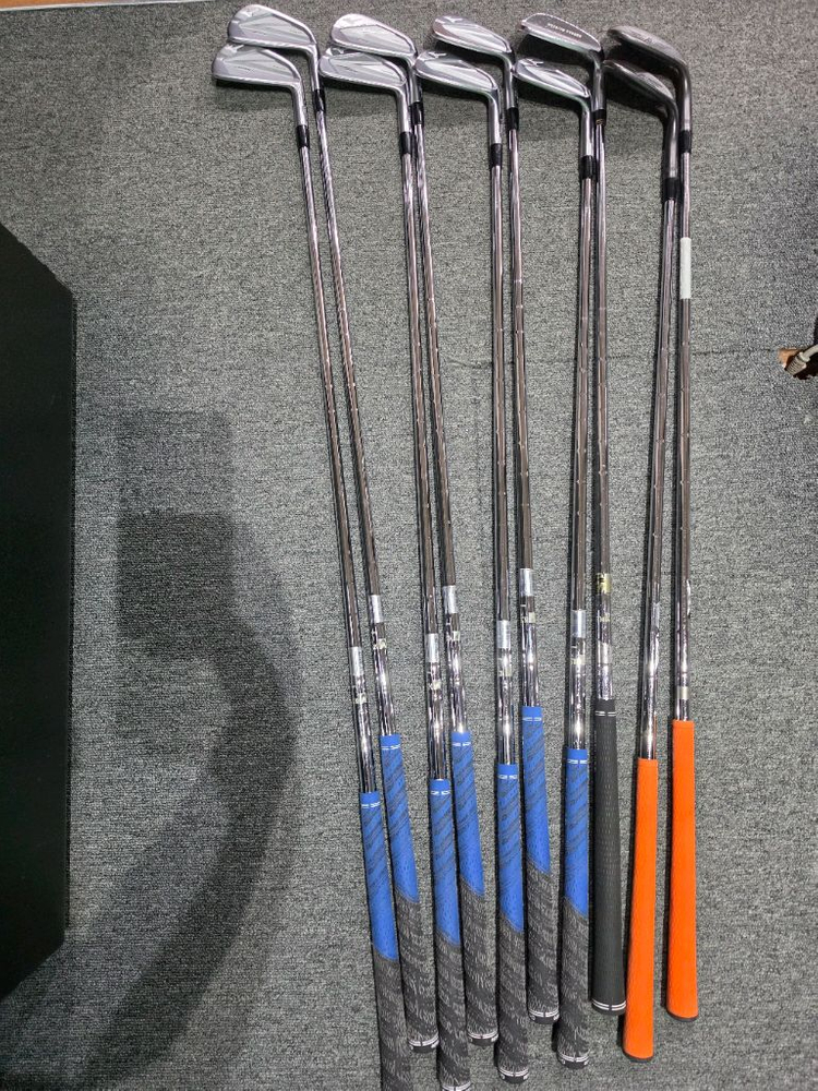미즈노 JPX 923 TOUR 7아이언(4-P) 및 보키/V300 웨지 세트 이미지