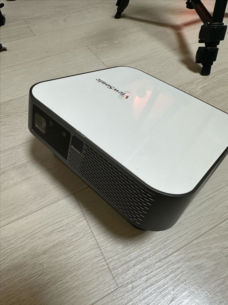 ViewSonic M2e 빔프로젝터 + 미스틱 + 삼각대 (풀박스) 이미지