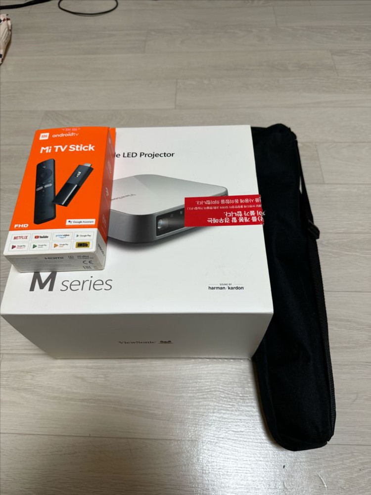 ViewSonic M2e 빔프로젝터 + 미스틱 + 삼각대 (풀박스) 이미지