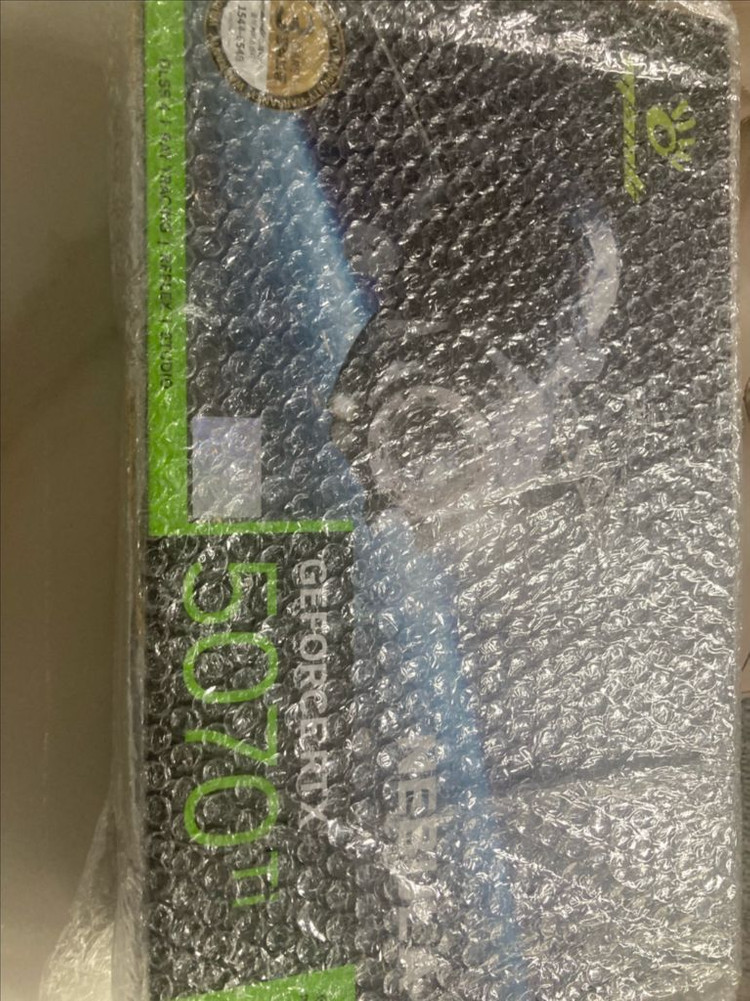 만리 지포스 RTX 5070 Ti 미개봉 새상품 이미지