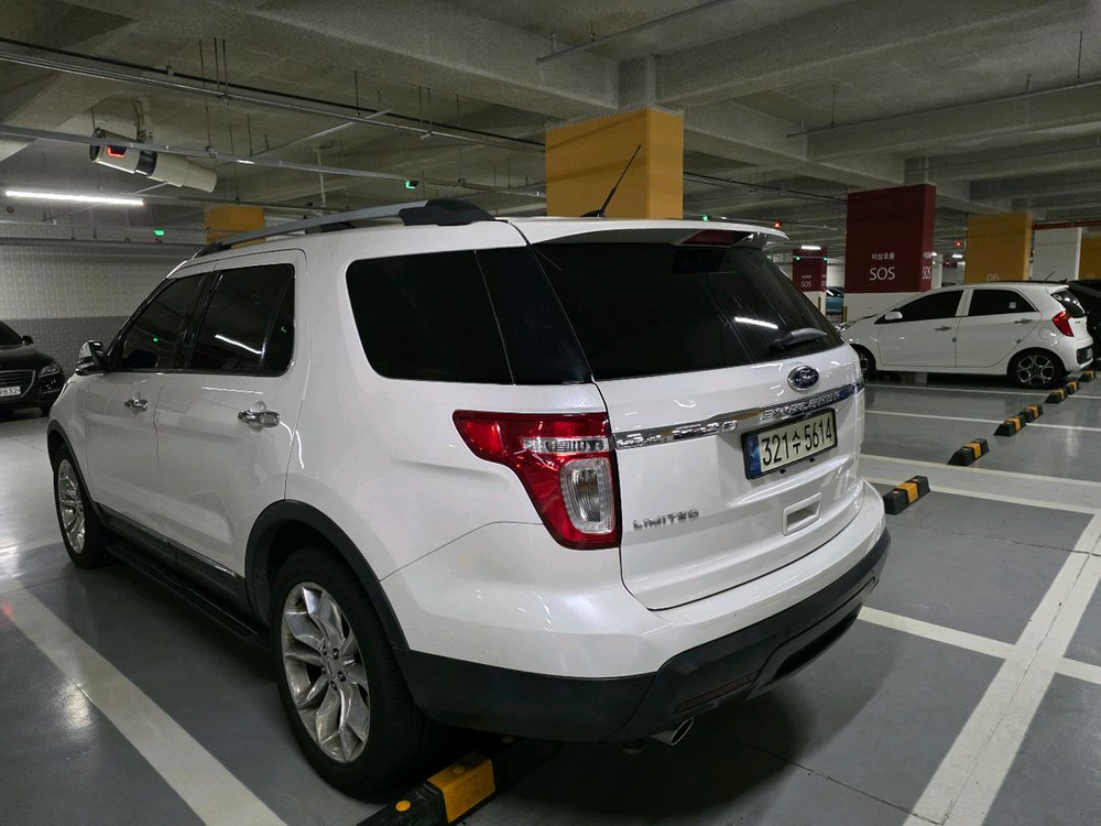 포드 익스플로러(5세대) 3.5 V6 4WD 리미티드 이미지