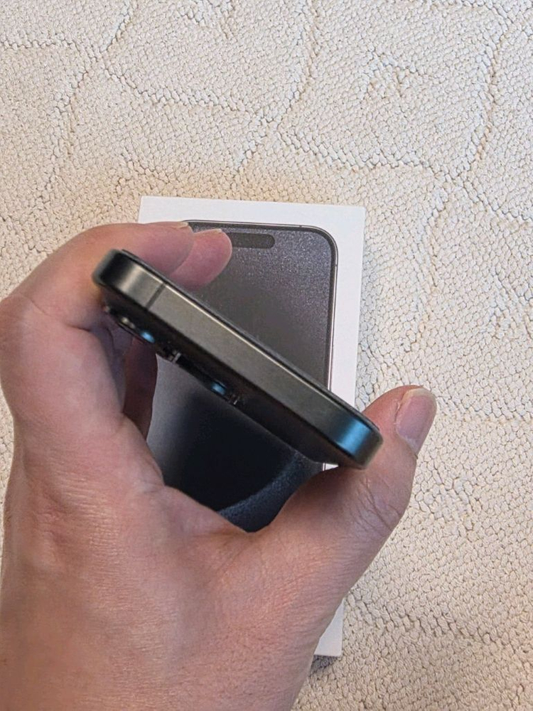 아이폰 15프로 블랙티타늄 128gb 판매합니다. 이미지