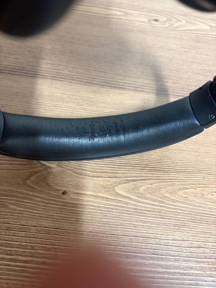 보스 qc45 노이즈캔슬링 무선헤드폰 이미지