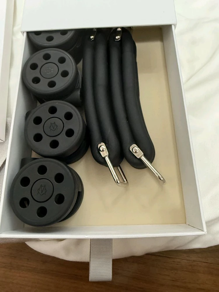 리모와 클래식 트렁크 이미지
