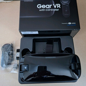 삼성 기어 VR with Controller SM-R325 이미지