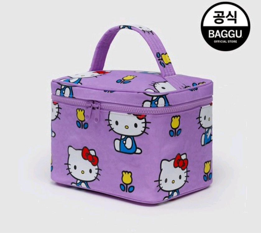 바쿠 산리오 헬로키티 코스메틱 파우치 새제품 이미지